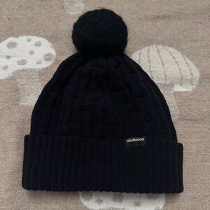 Lululemon Athletica Black Knit Beanie